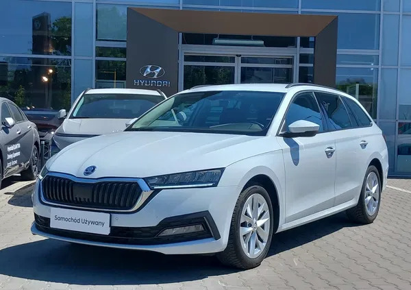 skoda Skoda Octavia cena 72900 przebieg: 147300, rok produkcji 2020 z Korfantów